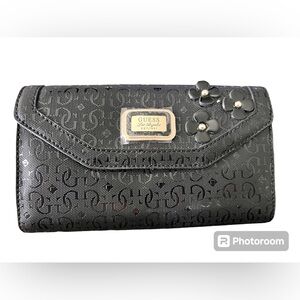 Guess large black Crossbody wallet or Crossbody bag NWT